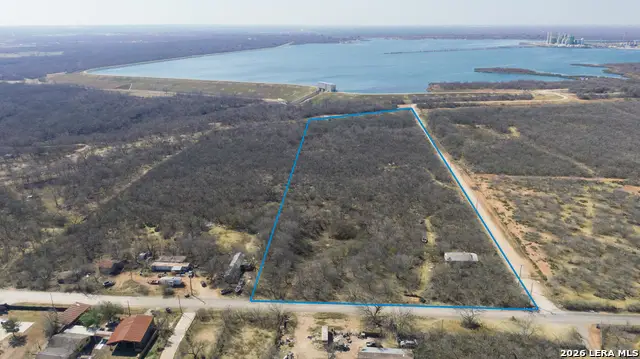 17873 Shady Falls Rd, Elmendorf, TX 78112 - #3