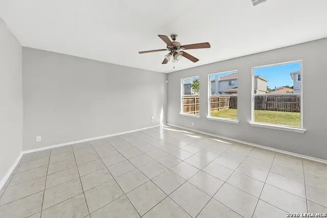 8922 Quaker, Selma, TX 78154 - #2