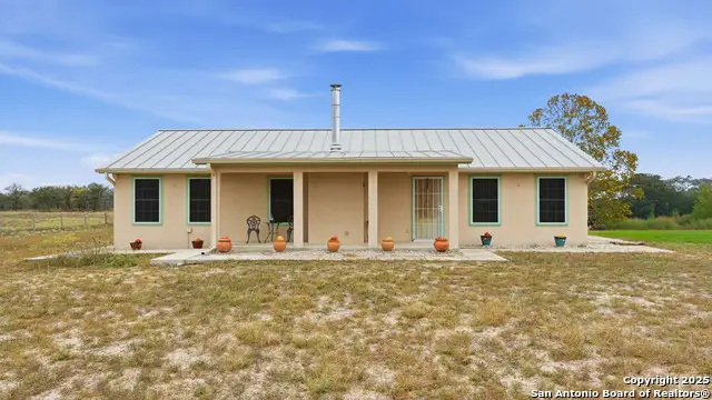 142 Chaparral, Floresville, TX 78114 - #1