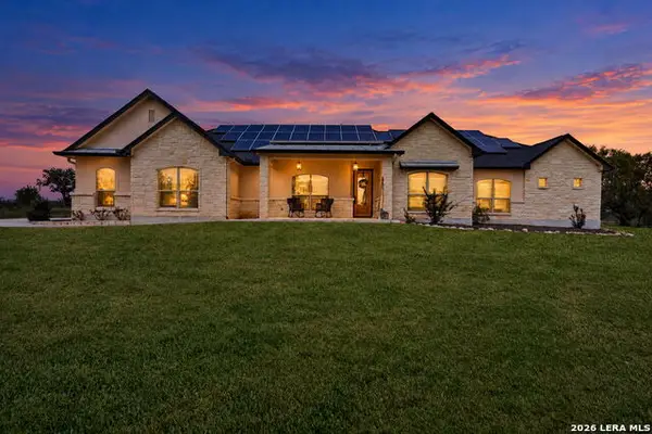 1027 County Road 367, Hondo, TX 78861