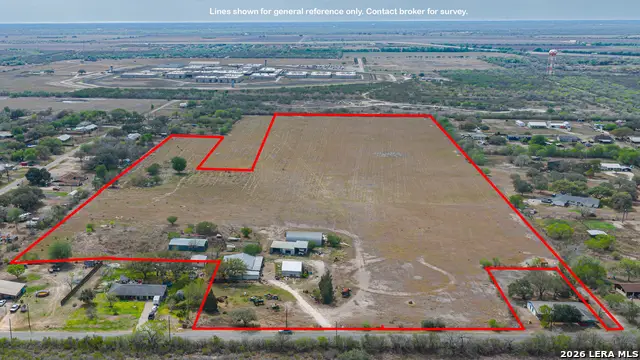 2606 Old Saint Marys Rd, Beeville, TX 78102 - #1
