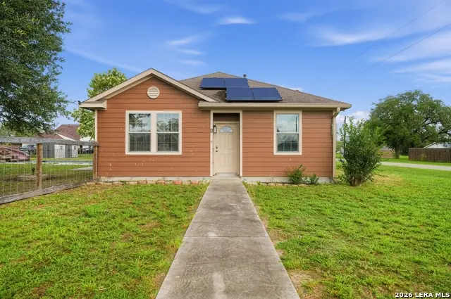 402 W Sullivan, Skidmore, TX 78389 - #1