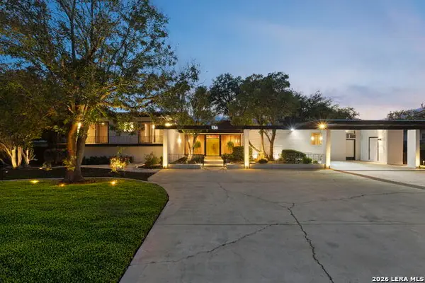 136 Honeysuckle Ln., Castle Hills, TX 78213