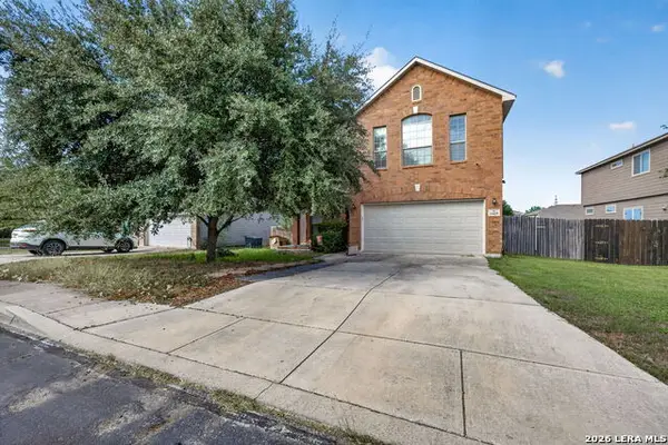 11435 Oaks Hike, San Antonio, TX 78245