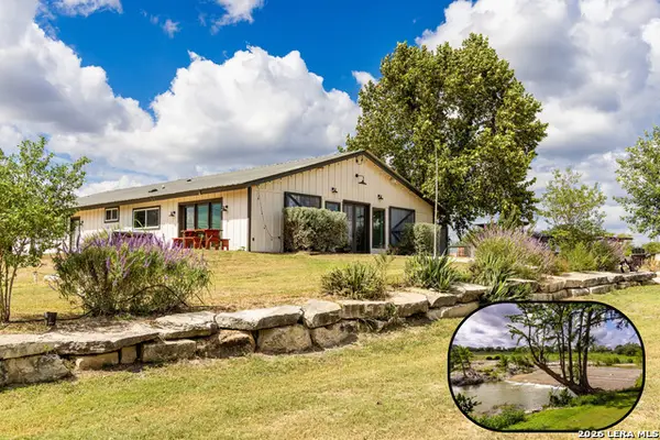 121 Simpson Rd, Comfort, TX 78013