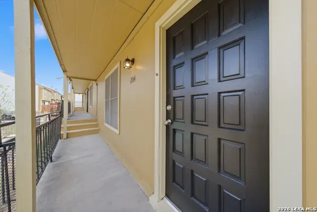 911 Vance Jackson #204, San Antonio, TX 78201 - #2