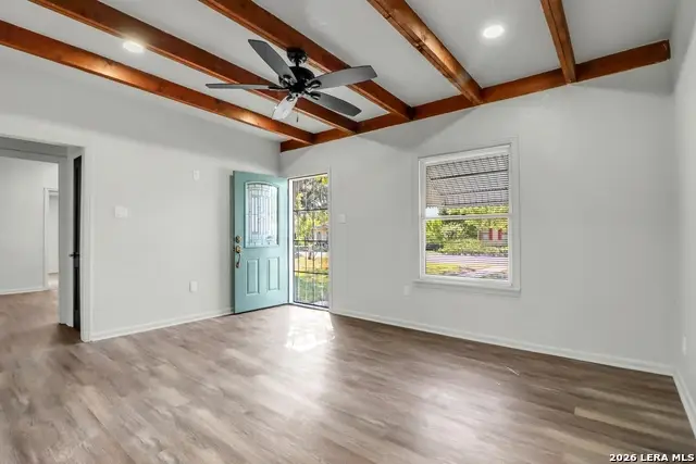 433 Wallace, Seguin, TX 78155 - #2