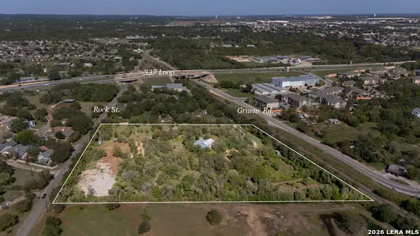 1958 Gruene Rd, New Braunfels, TX 78130