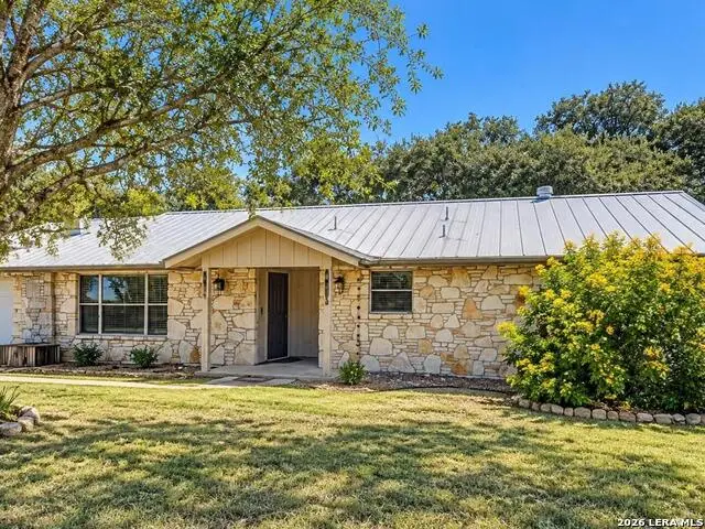 101 Diamond J Rd S, Pipe Creek, TX 78063 - #1