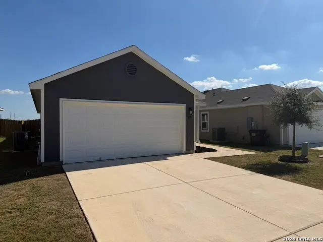 8920 Broad Wing Dr, San Antonio, TX 78222 - #2