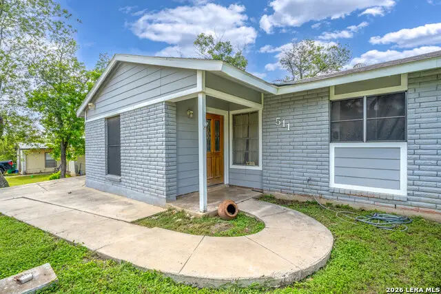 511 Barbuda St, San Antonio, TX 78227 - #2