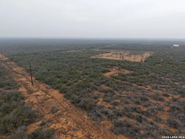 0000 I-35, Artesia Wells, TX 78001 - #3