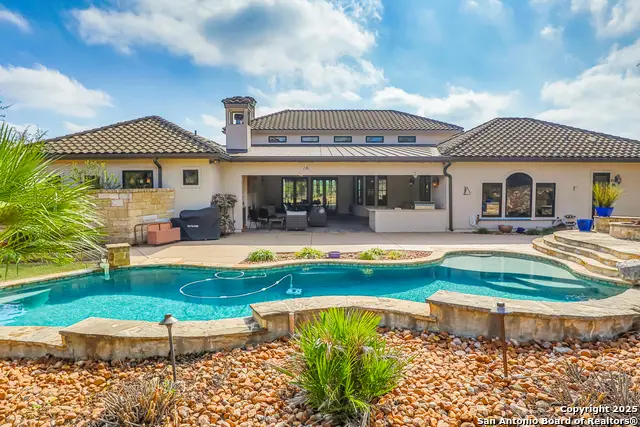 316 Clear Lake Dr, New Braunfels, TX 78132 - #3