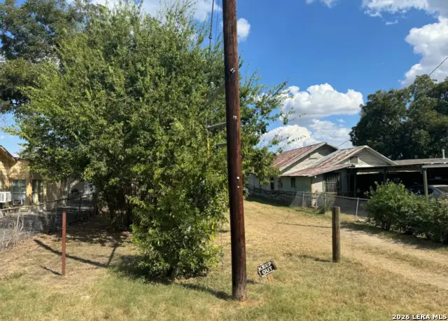 120 Pioneer Rd, San Antonio, TX 78210 - #3