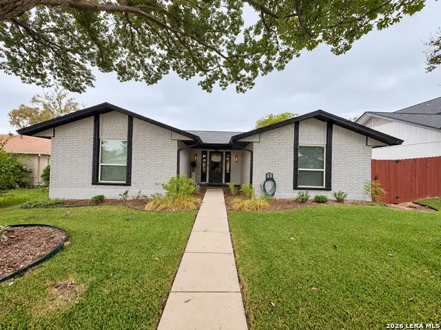 121 Andorra Dr, Universal City, TX 78148 - #1