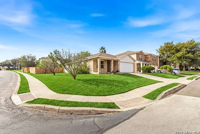 9402 Wolf Pt, San Antonio, TX 78251 - #2