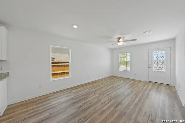 11522 Woodpecker Dr, San Antonio, TX 78223 - #2