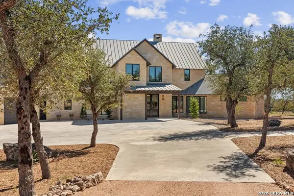 3570 Old Mason Rd, Fredericksburg, TX 78624