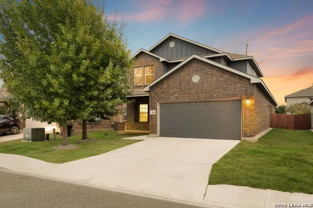 7906 Headwaters Trl, San Antonio, TX 78254 - #1