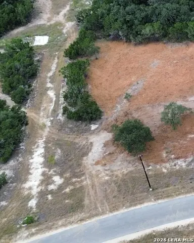 540 Sendera Valley Dr, Canyon Lake, TX 78133