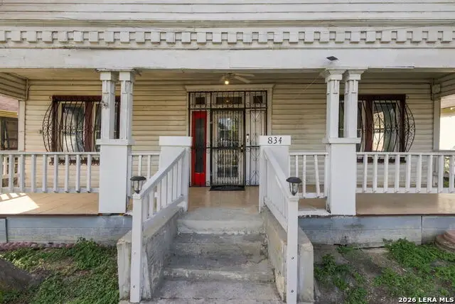 834 Arbor Pl, San Antonio, TX 78207 - #2