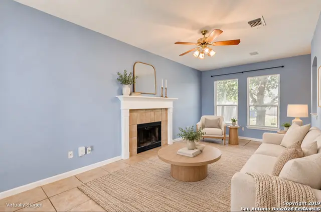 5611 Midcrown Dr, San Antonio, TX 78218 - #3