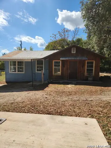 394 Skyline Dr, Bandera, TX 78003 - #1