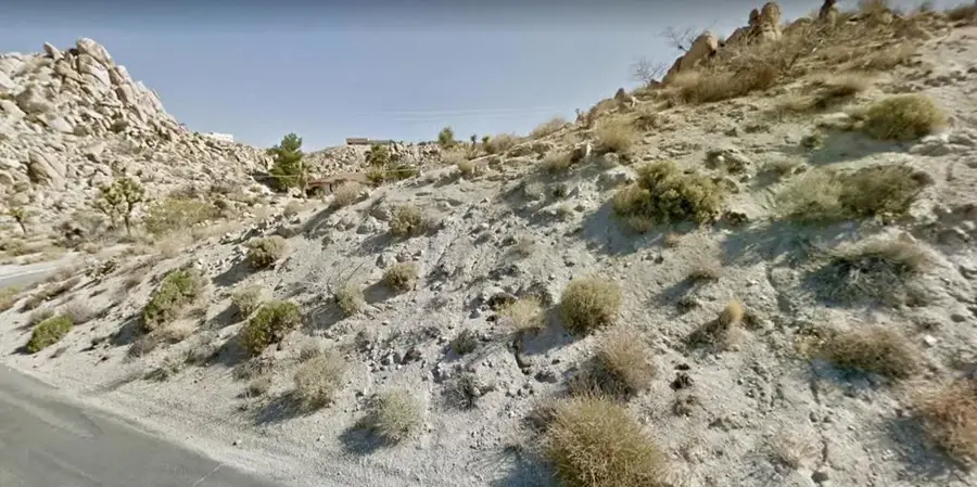 57302 Bandera, Yucca Valley, CA 92284 - #3