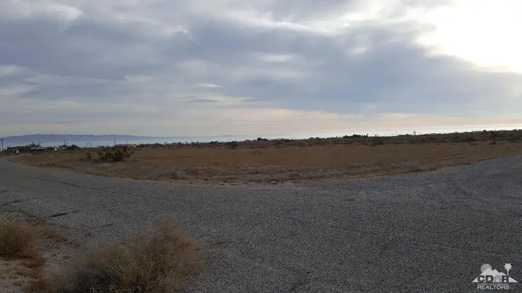 1133 Sea Wind, Thermal, CA 92274 - #1