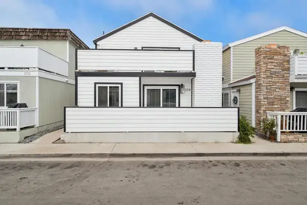 204 David Drive, Newport Beach, CA 92663