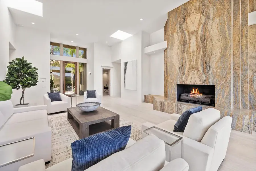 148 Menil Place, Palm Desert, CA 92260 - #2