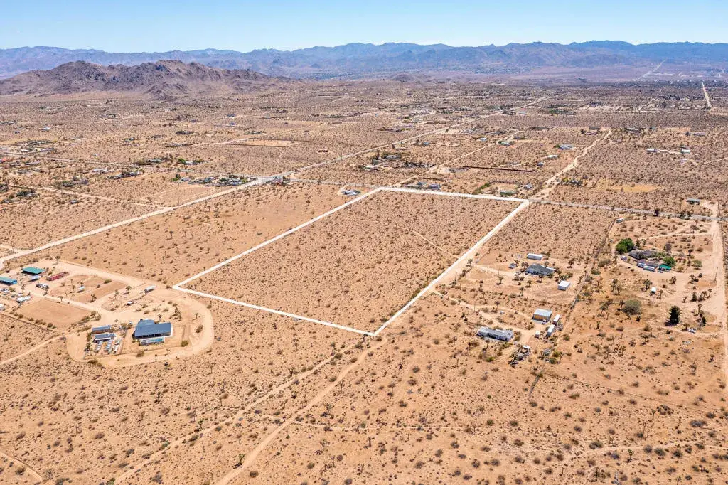 1 Aberdeen, Yucca Valley, CA 92284 - #1