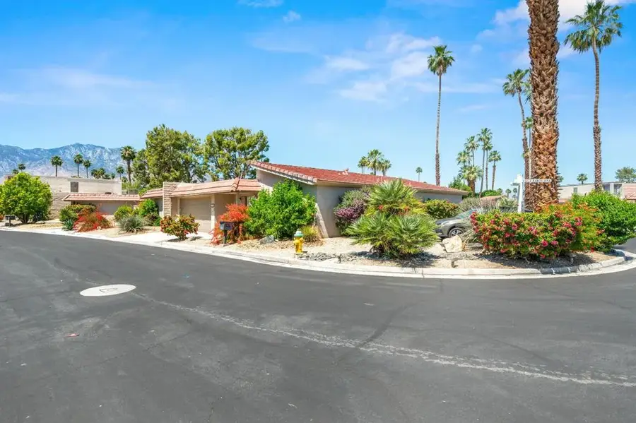 68390 Calle Barcelona, Cathedral City, CA 92234 - #2