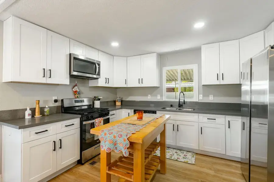31 Circle A, Palm Desert, CA 92260 - #3