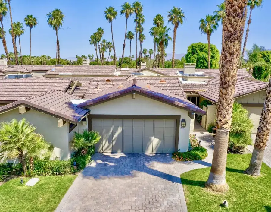 286 Green Mountain Drive, Palm Desert, CA 92211 - #3