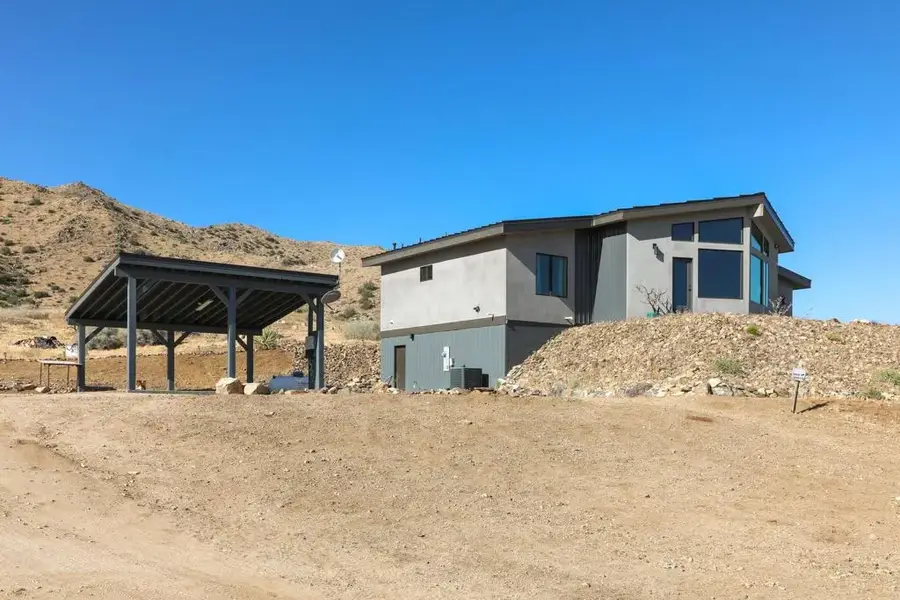 57795 Santa Barbara Drive, Yucca Valley, CA 92284 - #3
