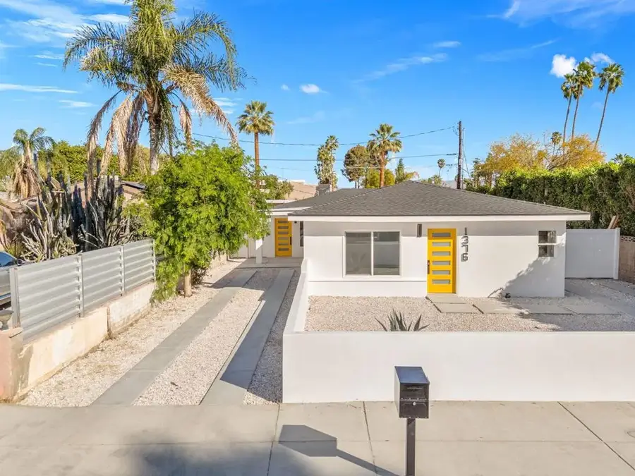 1372 E Camino Primrose, Palm Springs, CA 92264 - #2