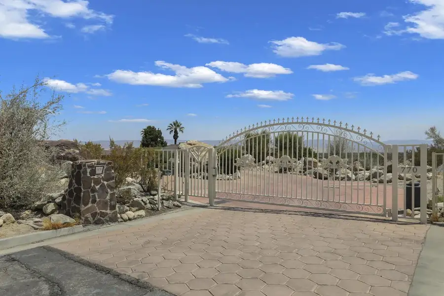 770 S La Mirada Road, Palm Springs, CA 92264 - #3