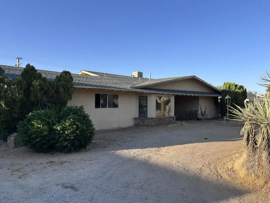 57986 Joshua Lane, Yucca Valley, CA 92284 - #3
