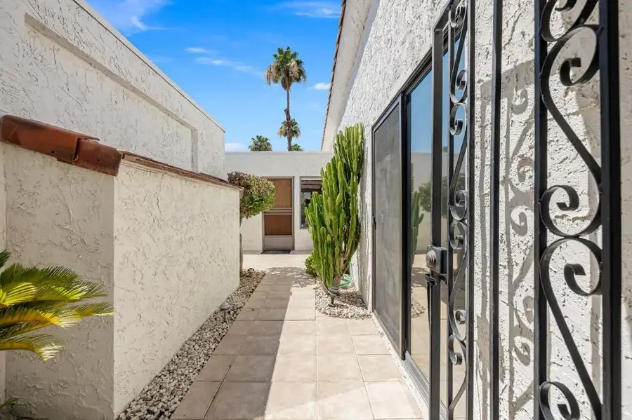 34351 Calle Las Palmas, Cathedral City, CA 92234 - #3