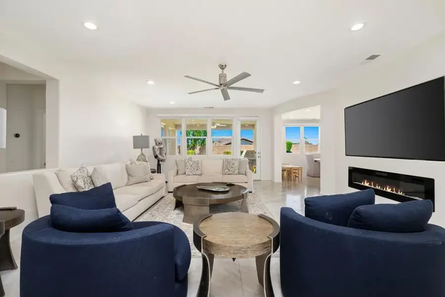 41372 Gaslight Avenue, Bermuda Dunes, CA 92203 - #2