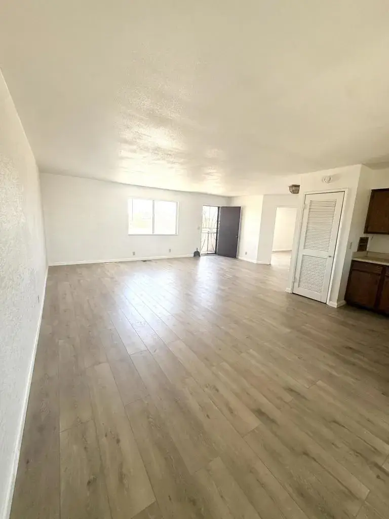 1506 Arctic Avenue, Thermal, CA 92274 - #3