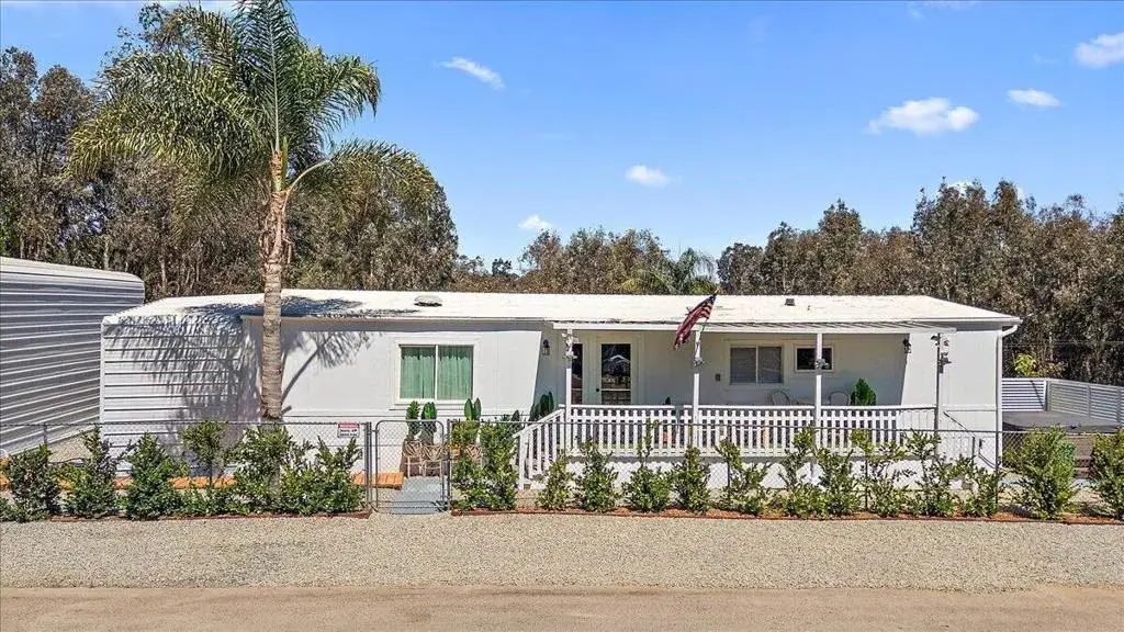 18306 Oleander Street, Lake Elsinore, CA 92532 - #1