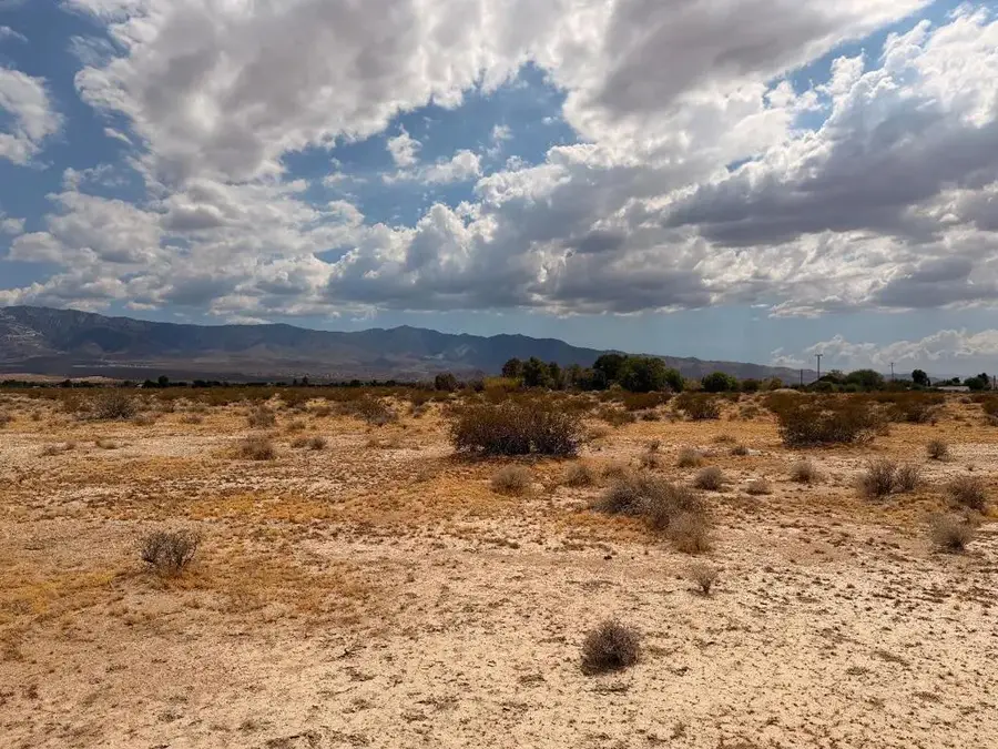 40 Rabbit Springs, Lucerne Valley, CA 92356 - #2