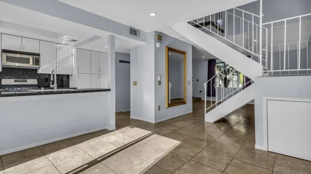 266 E Via Escuela #G, Palm Springs, CA 92262 - #1
