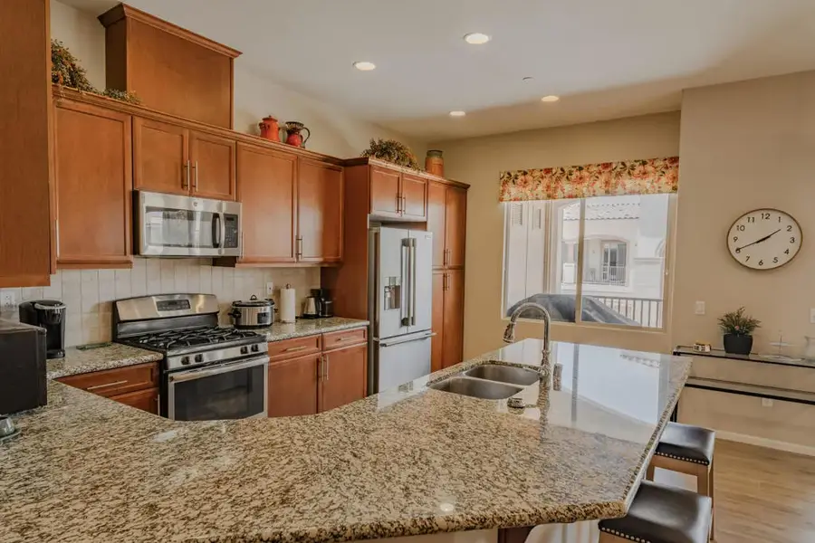2300 Via Calderia #2305, Palm Desert, CA 92260 - #2