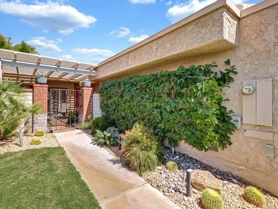 35886 Paseo Circulo West, Cathedral City, CA 92234 - #3