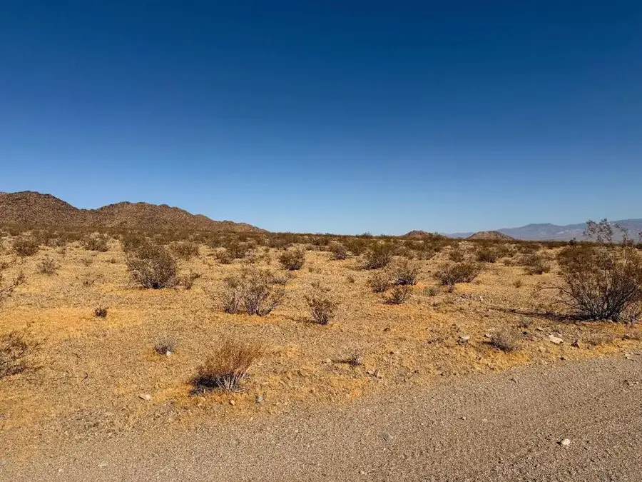 31 Brucite, Lucerne Valley, CA 92356 - #3
