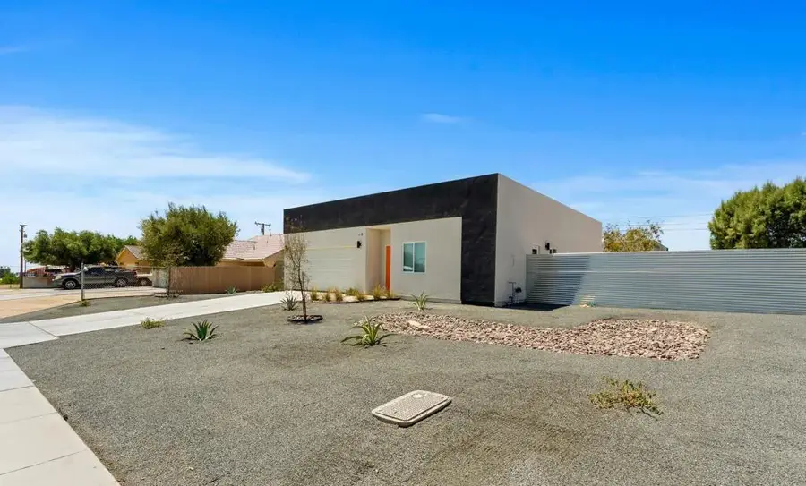 66 San Carlos Road, Desert Hot Springs, CA 92240 - #2