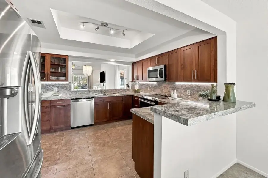 752 Vista Lago Drive North, Palm Desert, CA 92211 - #3